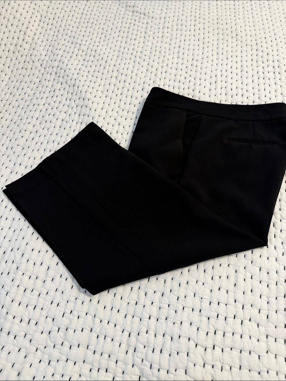 Ann Taylor Factory Black Wide Leg Capri Pants